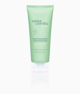 Anti-blemish cleansing milk