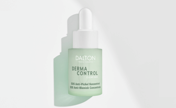 Anti-inflammatory treatment for acne