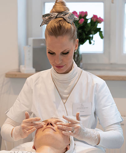Donata Janietz - Ästhetik und Schönheit Studioinhaberin Donata Janietz