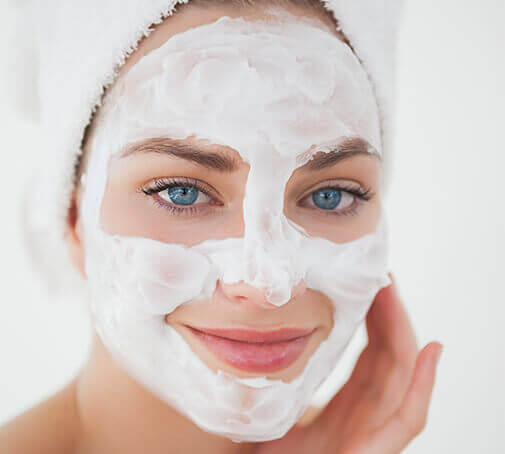 Finde die passende Gesichtsmaske für deine Haut