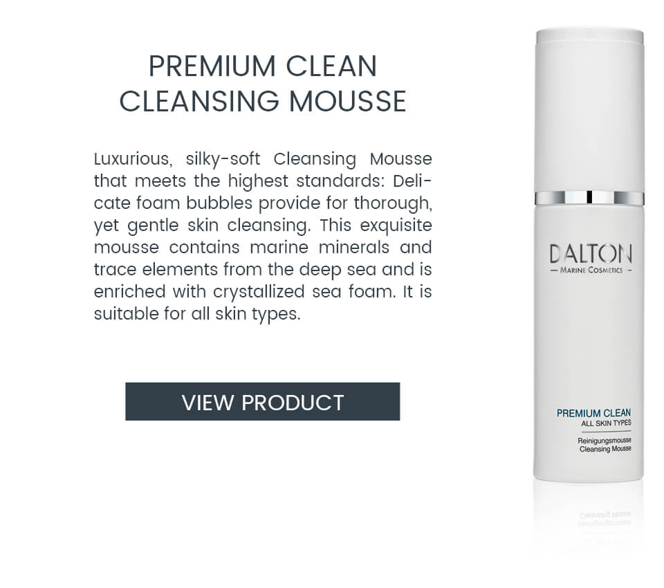 Luxurious Cleansing Mousse Face Cleanser