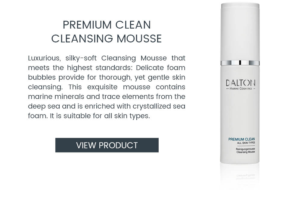 Luxurious Cleansing Mousse Face Cleanser