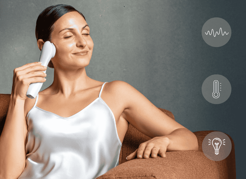SkinFusion Additional Features SkinFusion promotes blood circulation and anti-aging